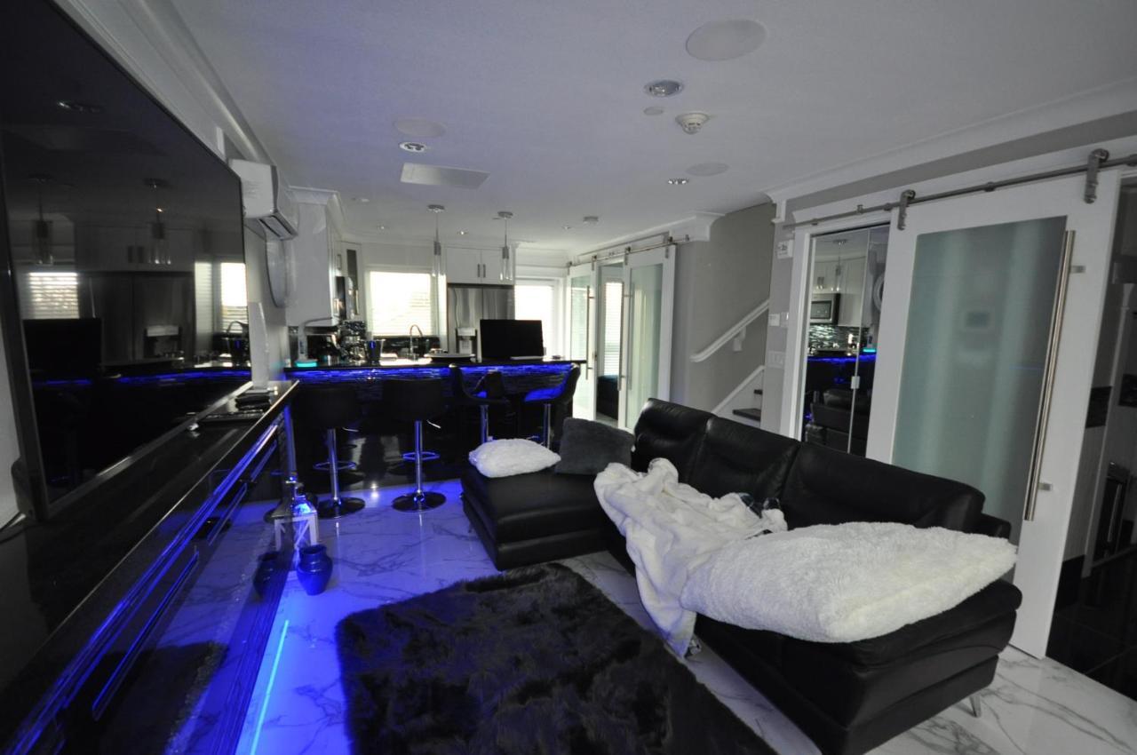 Beautiful Bright 3 Bed Townhouse Apartment Vancouver Exterior photo
