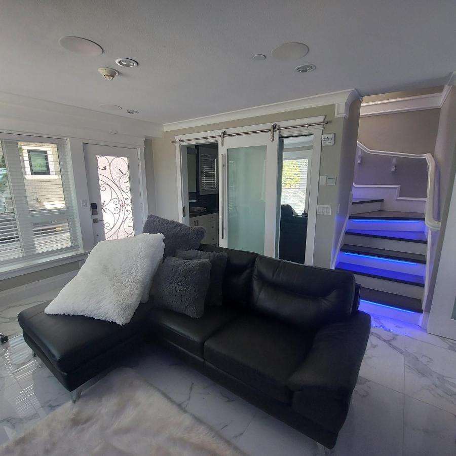 Beautiful Bright 3 Bed Townhouse Apartment Vancouver Exterior photo